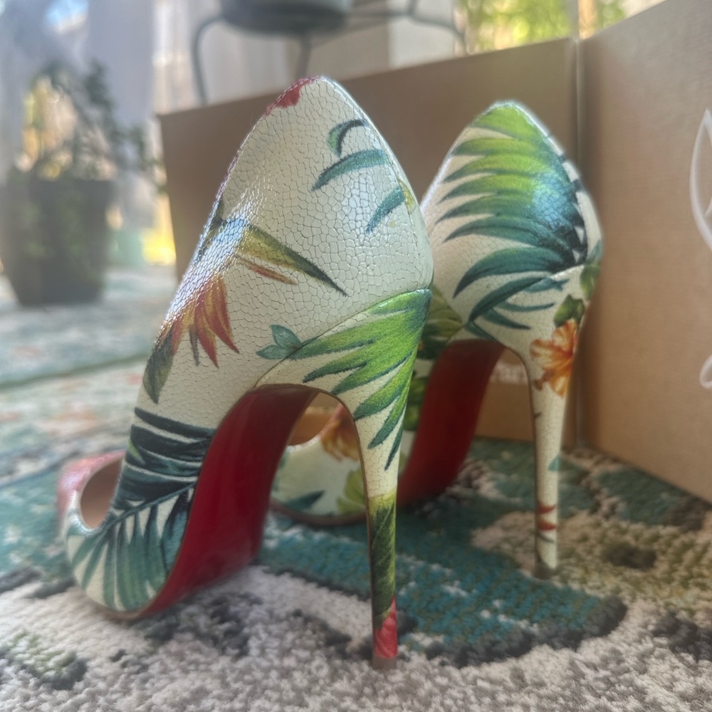 Christian Louboutin So Kate Hawaii 36.5. - Picture 4 of 10
